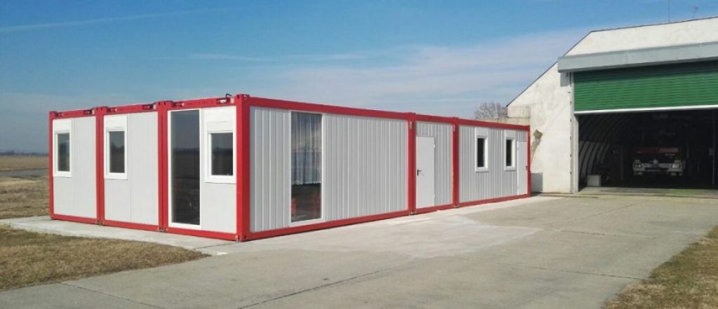 Feuerwahr Gebaude in Sármellék