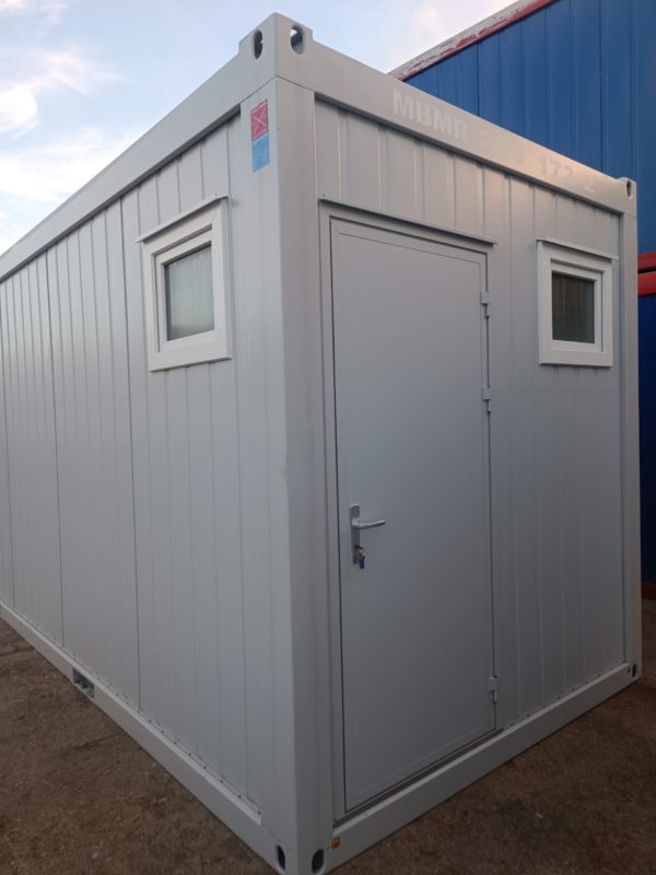 20' női wc konténer