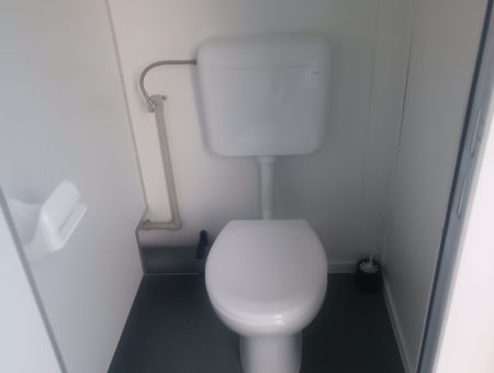 20' férfi wc konténer