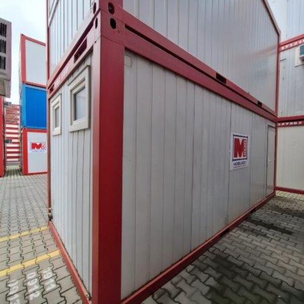 20' irodakonténer szaniteregységgel