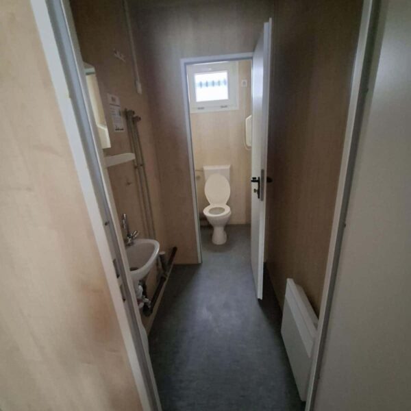 20' HC szaniterkonténer