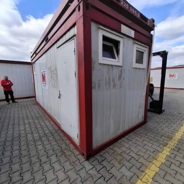 20' wc konténer