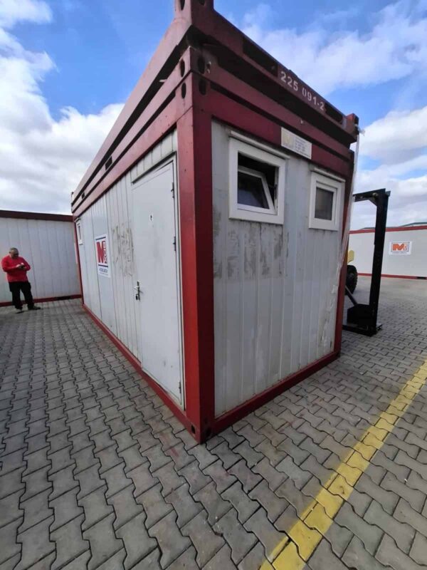 20' wc konténer