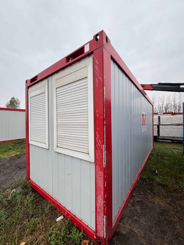 20′ használt irodakonténer